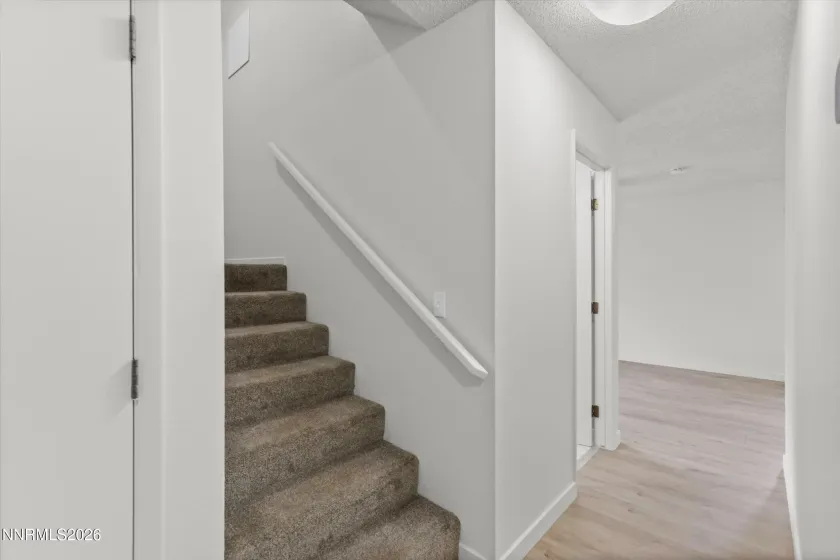 1855 Severn, Reno, Nevada 89503, 4 Bedrooms Bedrooms, ,2 BathroomsBathrooms,Residential,Residential,Severn,0,260008293