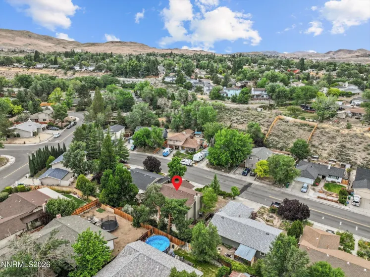 1855 Severn, Reno, Nevada 89503, 4 Bedrooms Bedrooms, ,2 BathroomsBathrooms,Residential,Residential,Severn,0,260008293