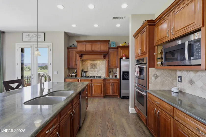 2904 Oxley, Sparks, Nevada 89436, 5 Bedrooms Bedrooms, ,3 BathroomsBathrooms,Residential,Residential,Oxley,0,260008295