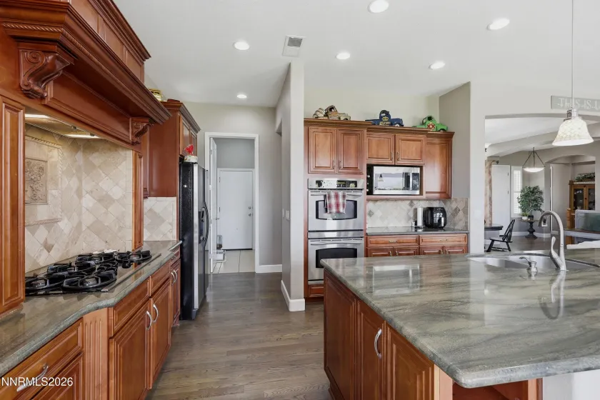2904 Oxley, Sparks, Nevada 89436, 5 Bedrooms Bedrooms, ,3 BathroomsBathrooms,Residential,Residential,Oxley,0,260008295