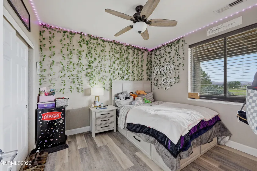 2904 Oxley, Sparks, Nevada 89436, 5 Bedrooms Bedrooms, ,3 BathroomsBathrooms,Residential,Residential,Oxley,0,260008295