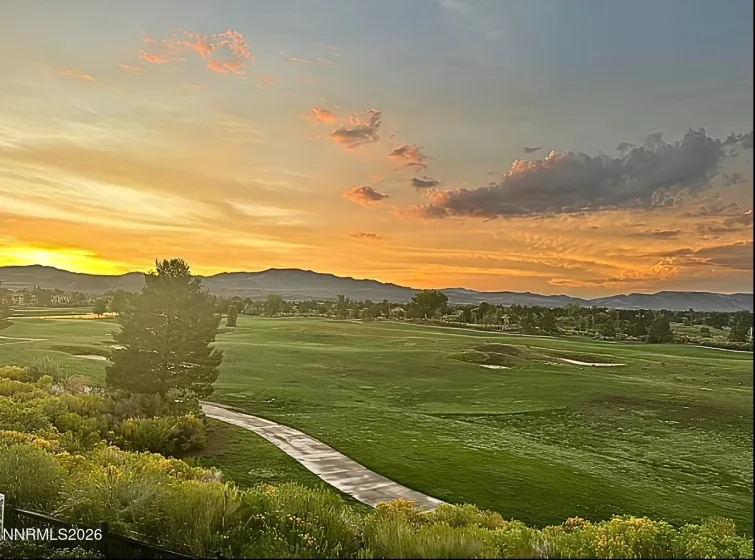 2904 Oxley, Sparks, Nevada 89436, 5 Bedrooms Bedrooms, ,3 BathroomsBathrooms,Residential,Residential,Oxley,0,260008295