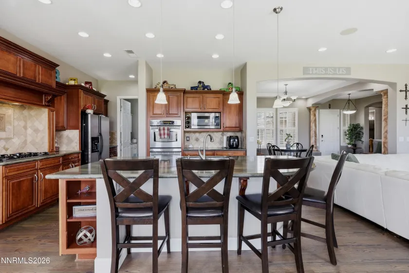 2904 Oxley, Sparks, Nevada 89436, 5 Bedrooms Bedrooms, ,3 BathroomsBathrooms,Residential,Residential,Oxley,0,260008295