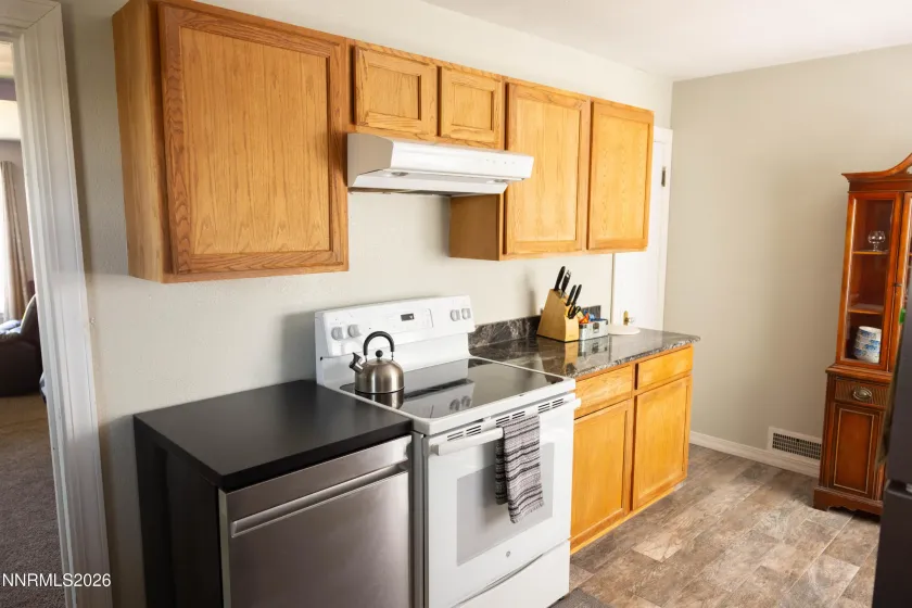 450 Mizpah, Winnemucca, Nevada 89445, 2 Bedrooms Bedrooms, ,1 BathroomBathrooms,Residential,Residential,Mizpah,0,260008296