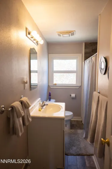 450 Mizpah, Winnemucca, Nevada 89445, 2 Bedrooms Bedrooms, ,1 BathroomBathrooms,Residential,Residential,Mizpah,0,260008296