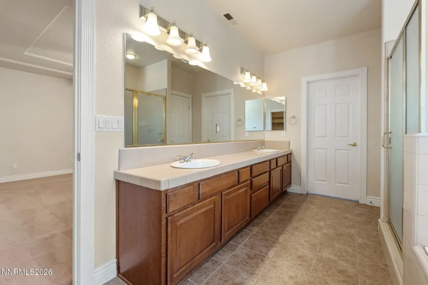 1383 Branden, Gardnerville, Nevada 89410, 4 Bedrooms Bedrooms, ,4 BathroomsBathrooms,Residential,Residential,Branden,0,260008301