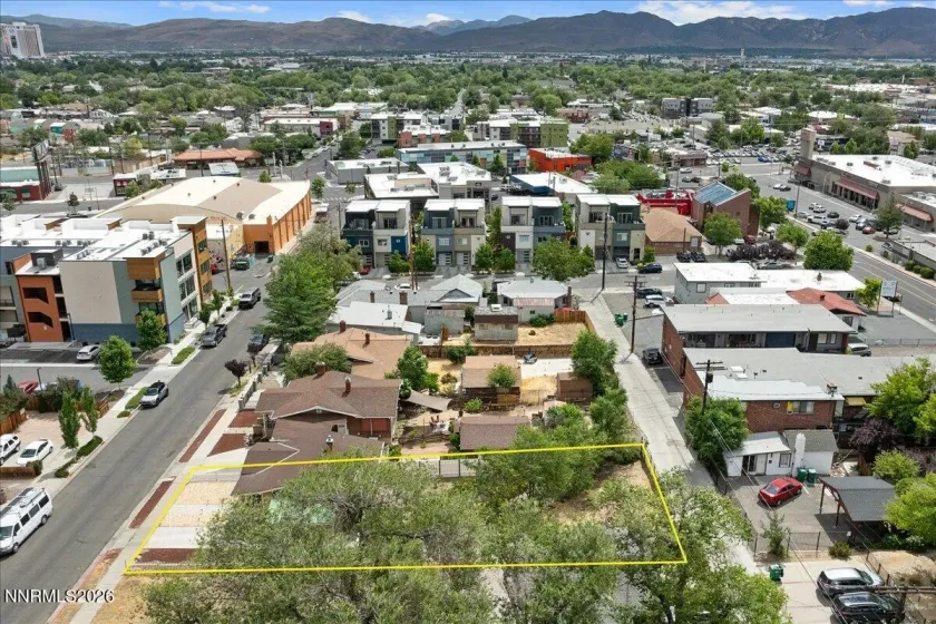 150 Pueblo, Reno, Nevada 89509, 2 Bedrooms Bedrooms, ,1 BathroomBathrooms,Residential,Residential,Pueblo,0,260008302