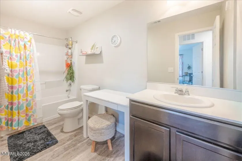9865 Coastal Fog, Reno, Nevada 89506, 3 Bedrooms Bedrooms, ,3 BathroomsBathrooms,Residential,Residential,Coastal Fog,0,260008303