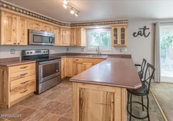 337 Gamble, Sparks, Nevada 89431, 4 Bedrooms Bedrooms, ,3 BathroomsBathrooms,Residential,Residential,Gamble,0,260008304