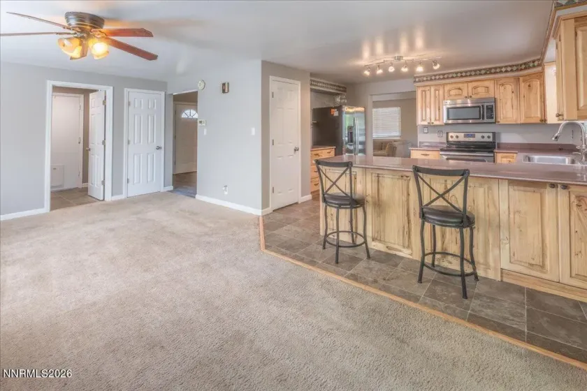 337 Gamble, Sparks, Nevada 89431, 4 Bedrooms Bedrooms, ,3 BathroomsBathrooms,Residential,Residential,Gamble,0,260008304