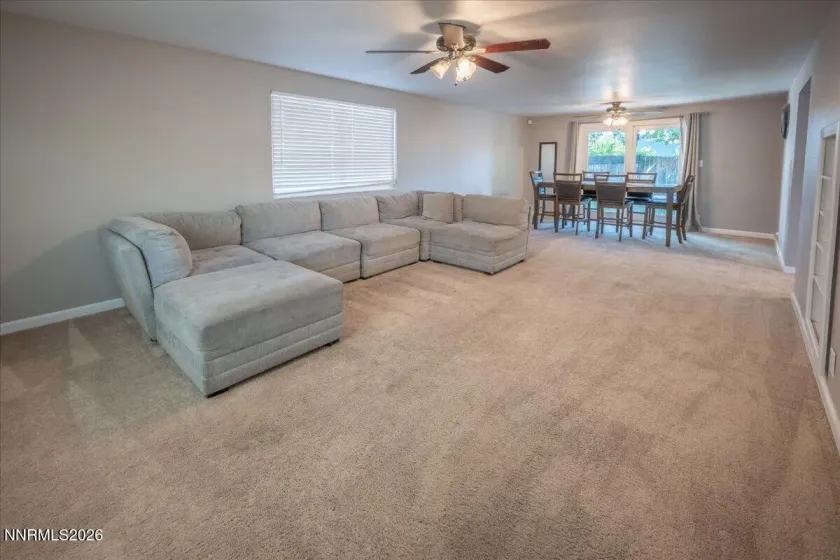 337 Gamble, Sparks, Nevada 89431, 4 Bedrooms Bedrooms, ,3 BathroomsBathrooms,Residential,Residential,Gamble,0,260008304