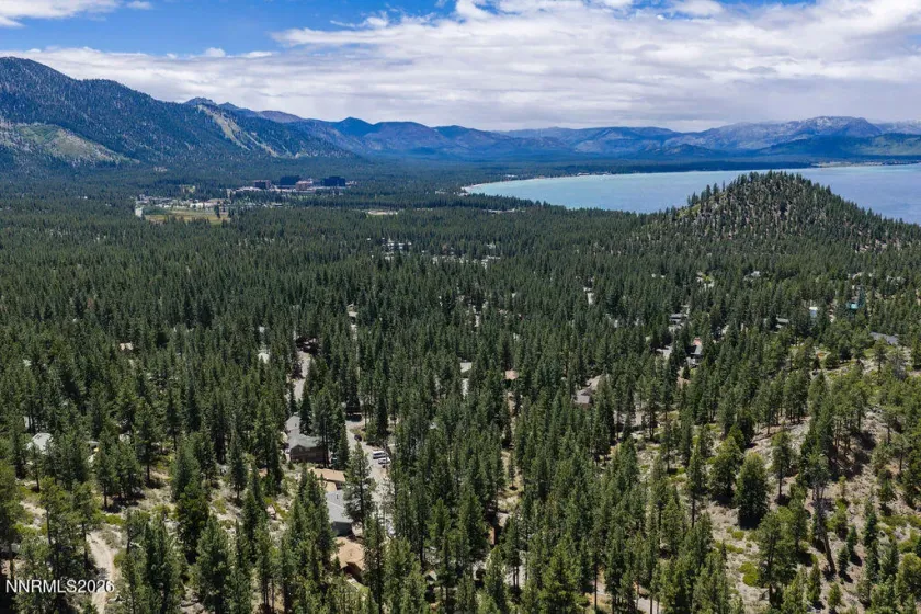 317 Paiute, Zephyr Cove, Nevada 89448, 3 Bedrooms Bedrooms, ,2 BathroomsBathrooms,Residential,Residential,Paiute,0,260008306