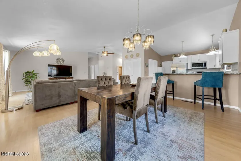 1454 Angora, Gardnerville, Nevada 89460, 3 Bedrooms Bedrooms, ,2 BathroomsBathrooms,Residential,Residential,Angora,0,260008309