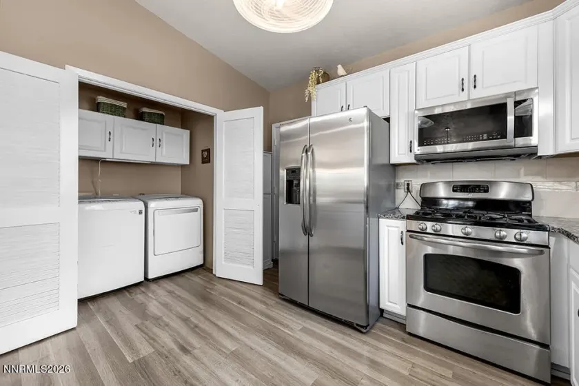 1454 Angora, Gardnerville, Nevada 89460, 3 Bedrooms Bedrooms, ,2 BathroomsBathrooms,Residential,Residential,Angora,0,260008309