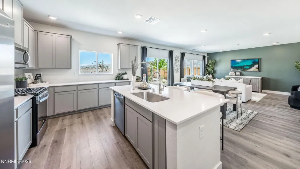 4287 Spotted Leaf, Sparks, Nevada 89436, 5 Bedrooms Bedrooms, ,3 BathroomsBathrooms,Residential,Residential,Spotted Leaf,0,260008317
