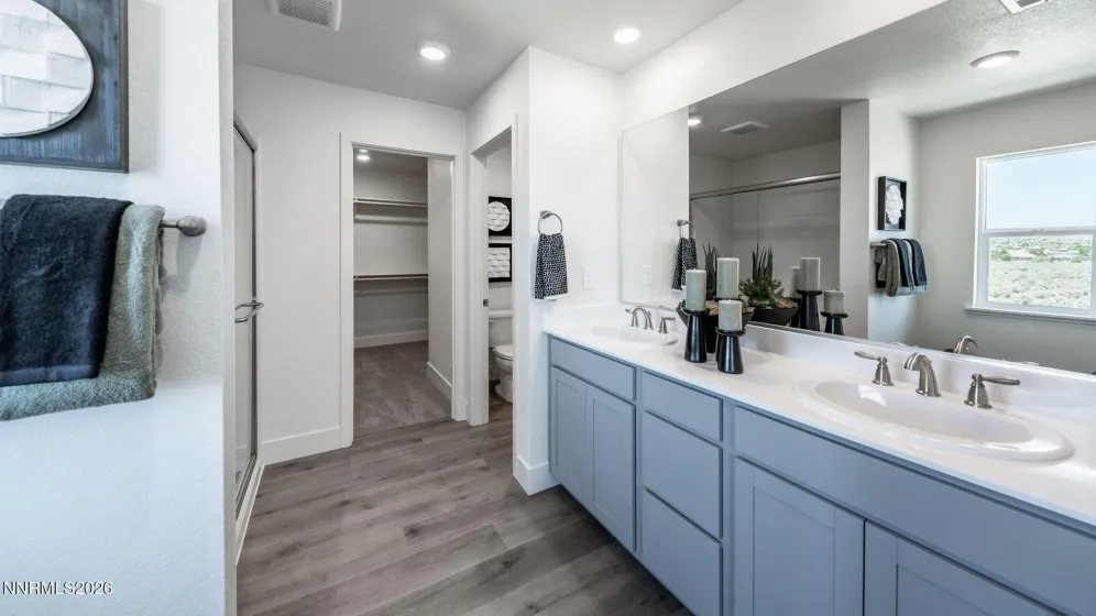 4287 Spotted Leaf, Sparks, Nevada 89436, 5 Bedrooms Bedrooms, ,3 BathroomsBathrooms,Residential,Residential,Spotted Leaf,0,260008317