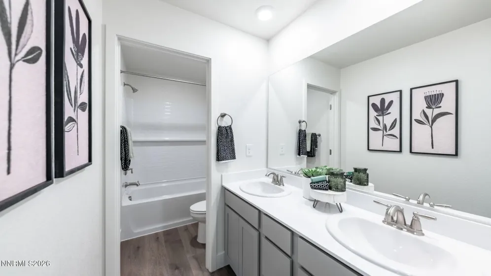 4287 Spotted Leaf, Sparks, Nevada 89436, 5 Bedrooms Bedrooms, ,3 BathroomsBathrooms,Residential,Residential,Spotted Leaf,0,260008317