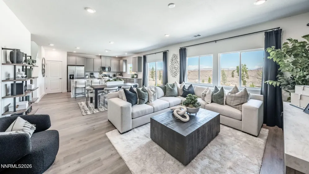 4287 Spotted Leaf, Sparks, Nevada 89436, 5 Bedrooms Bedrooms, ,3 BathroomsBathrooms,Residential,Residential,Spotted Leaf,0,260008317
