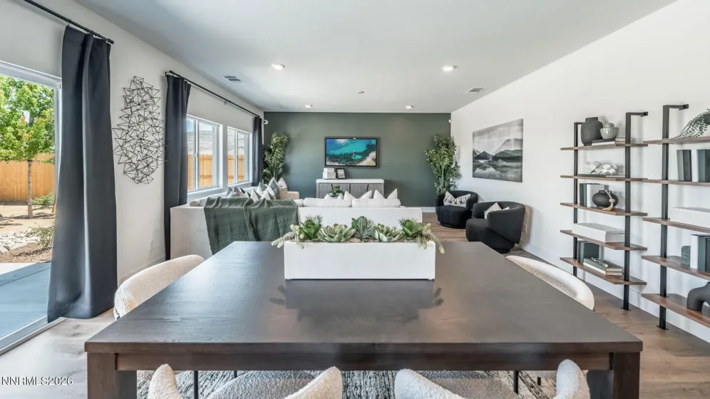 4287 Spotted Leaf, Sparks, Nevada 89436, 5 Bedrooms Bedrooms, ,3 BathroomsBathrooms,Residential,Residential,Spotted Leaf,0,260008317