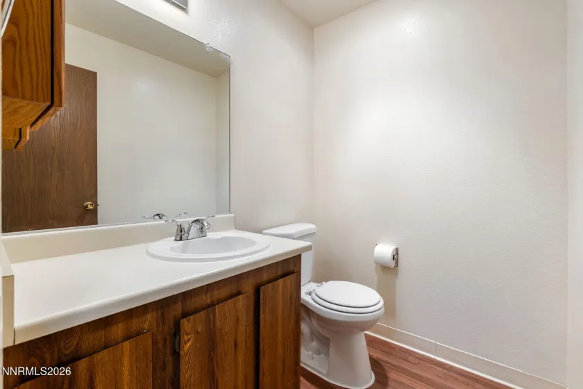 4516 Matich, Reno, Nevada 89502, 2 Bedrooms Bedrooms, ,3 BathroomsBathrooms,Residential,Residential,Matich,0,260008319
