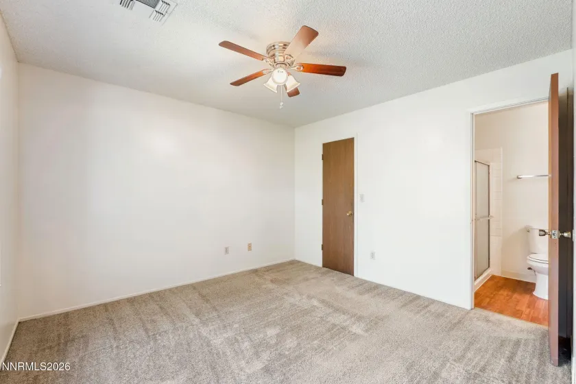 4516 Matich, Reno, Nevada 89502, 2 Bedrooms Bedrooms, ,3 BathroomsBathrooms,Residential,Residential,Matich,0,260008319