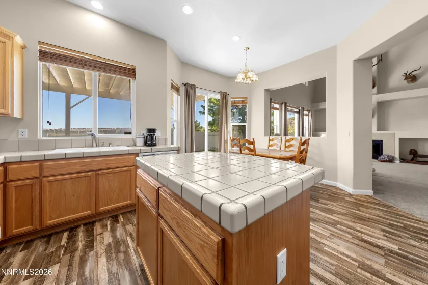 1870 Almonte, Sparks, Nevada 89436, 4 Bedrooms Bedrooms, ,3 BathroomsBathrooms,Residential,Residential,Almonte,0,260008325