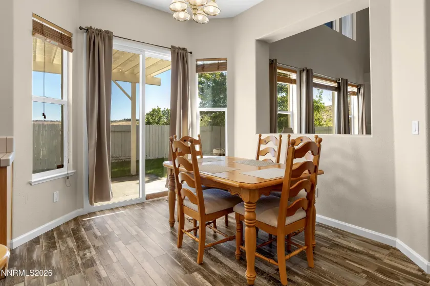 1870 Almonte, Sparks, Nevada 89436, 4 Bedrooms Bedrooms, ,3 BathroomsBathrooms,Residential,Residential,Almonte,0,260008325