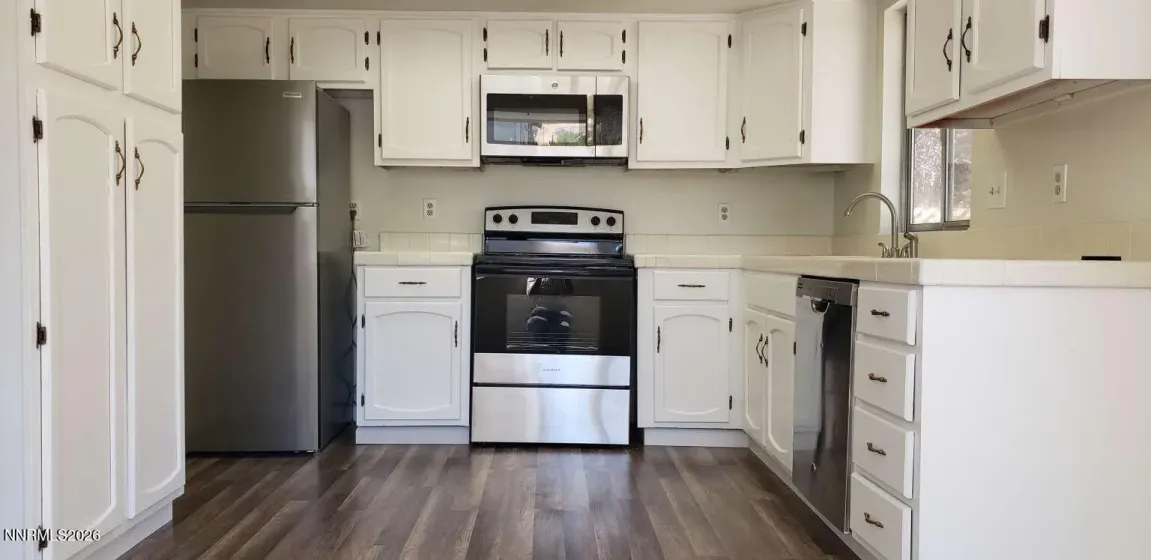 1850 Del Rosa, Sparks, Nevada 89434, 3 Bedrooms Bedrooms, ,2 BathroomsBathrooms,Residential,Residential,Del Rosa,0,260008326