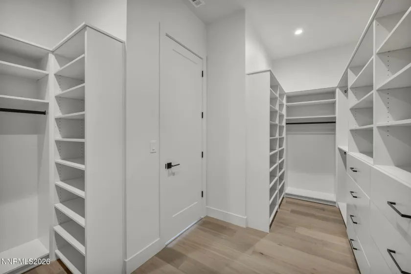 6156 Triple Crown, Reno, Nevada 89511, 3 Bedrooms Bedrooms, ,3 BathroomsBathrooms,Residential,Residential,Triple Crown,0,260008333