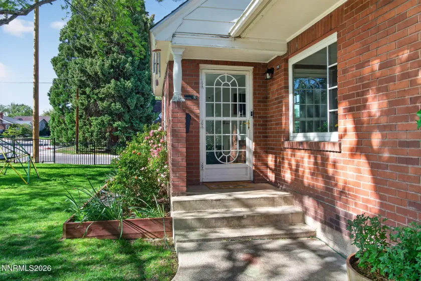 1310 Lander, Reno, Nevada 89509, 3 Bedrooms Bedrooms, ,2 BathroomsBathrooms,Residential,Residential,Lander,0,260006828
