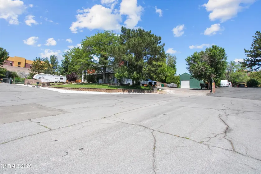 2195 Charolaise, Sparks, Nevada 89431, 4 Bedrooms Bedrooms, ,5 BathroomsBathrooms,Residential,Residential,Charolaise,0,260008337