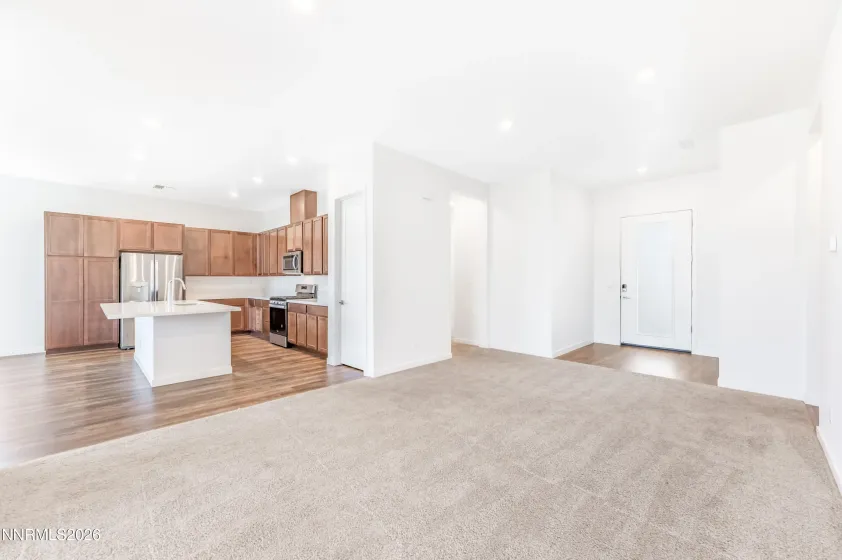1852 Hogan Peak, Carson City, Nevada 89701, 3 Bedrooms Bedrooms, ,3 BathroomsBathrooms,Residential,Residential,Hogan Peak,0,260008342