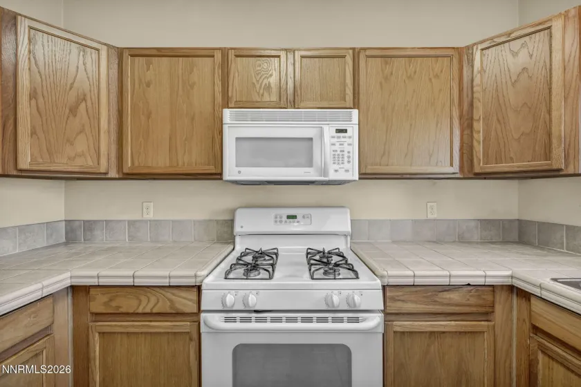 4507 Kathleen Denise, Reno, Nevada 89503, 2 Bedrooms Bedrooms, ,3 BathroomsBathrooms,Residential,Residential,Kathleen Denise,0,260007237