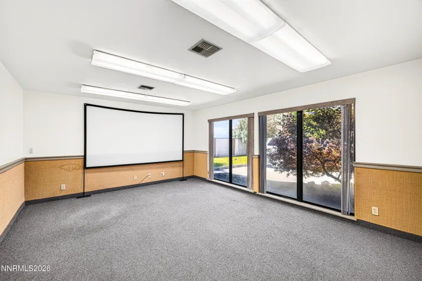 3716 Idaho, Elko, Nevada 89801, ,Commercial Lease,Manufactured,Idaho,0,260008352