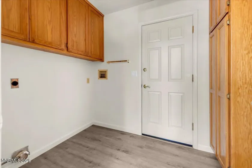 1479 Angora, Gardnerville, Nevada 89460, 3 Bedrooms Bedrooms, ,2 BathroomsBathrooms,Residential,Residential,Angora,0,260008354