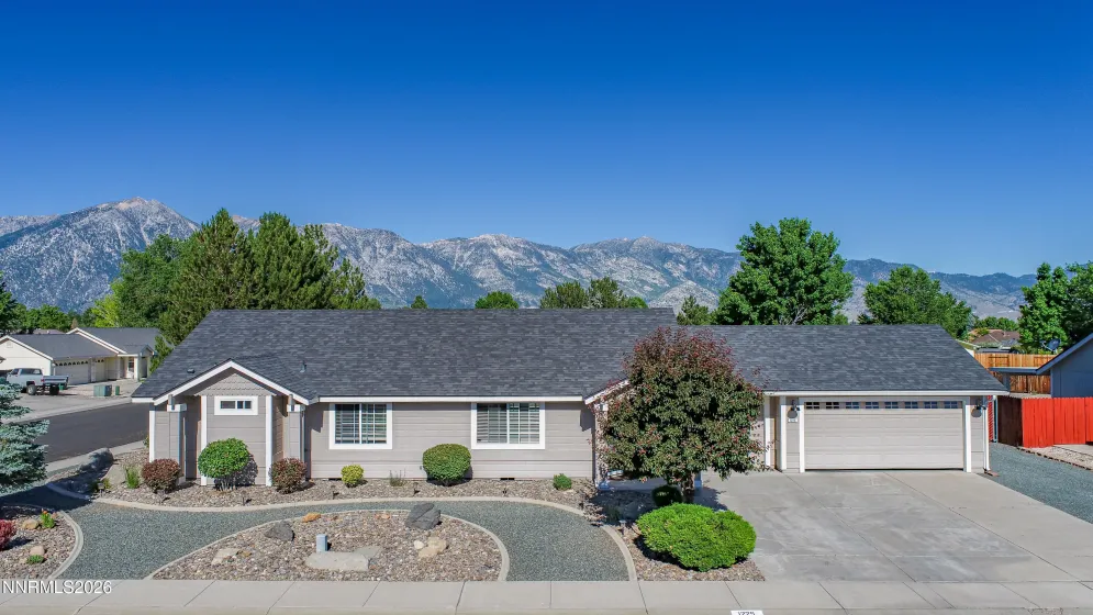 1225 Springtime, Gardnerville, Nevada 89460, 3 Bedrooms Bedrooms, ,2 BathroomsBathrooms,Residential,Residential,Springtime,0,260008360