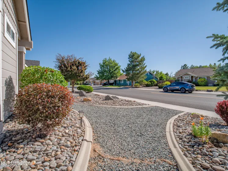 1225 Springtime, Gardnerville, Nevada 89460, 3 Bedrooms Bedrooms, ,2 BathroomsBathrooms,Residential,Residential,Springtime,0,260008360