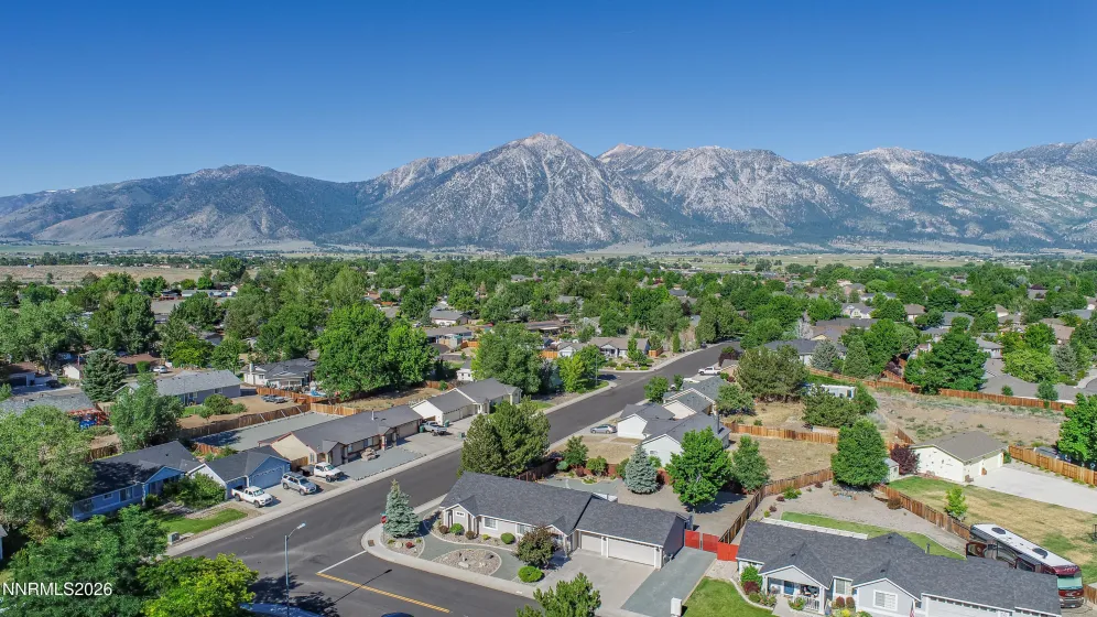 1225 Springtime, Gardnerville, Nevada 89460, 3 Bedrooms Bedrooms, ,2 BathroomsBathrooms,Residential,Residential,Springtime,0,260008360