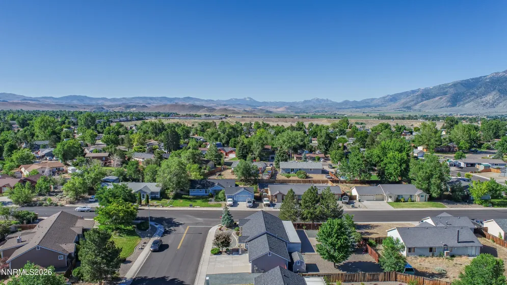 1225 Springtime, Gardnerville, Nevada 89460, 3 Bedrooms Bedrooms, ,2 BathroomsBathrooms,Residential,Residential,Springtime,0,260008360