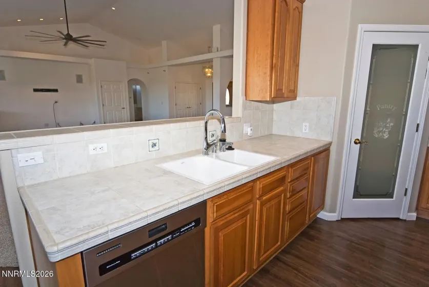 1515 Patrick, Gardnerville, Nevada 89410, 3 Bedrooms Bedrooms, ,3 BathroomsBathrooms,Residential,Residential,Patrick,0,260008344