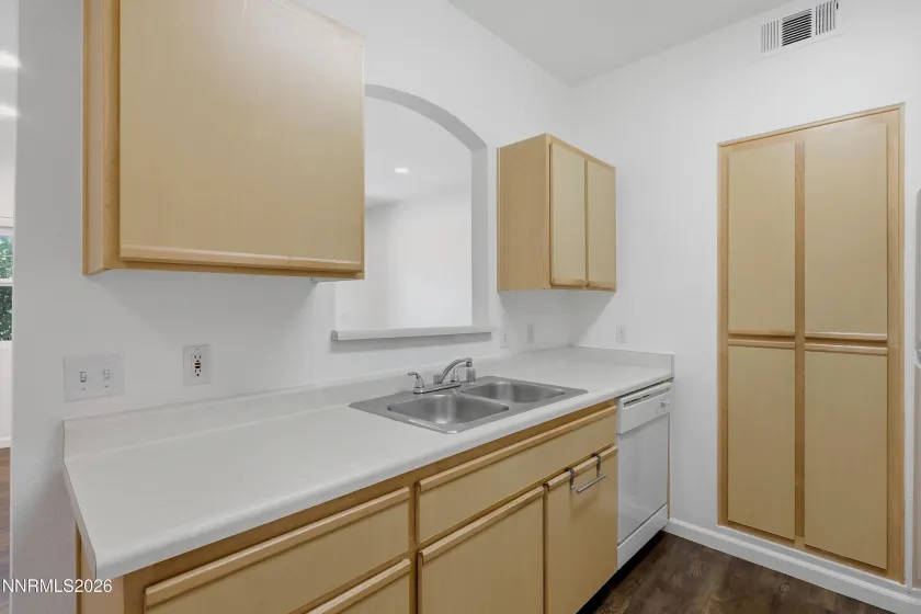 6850 Sharlands, Reno, Nevada 89523, 1 Bedroom Bedrooms, ,1 BathroomBathrooms,Residential,Residential,Sharlands,0,260008347