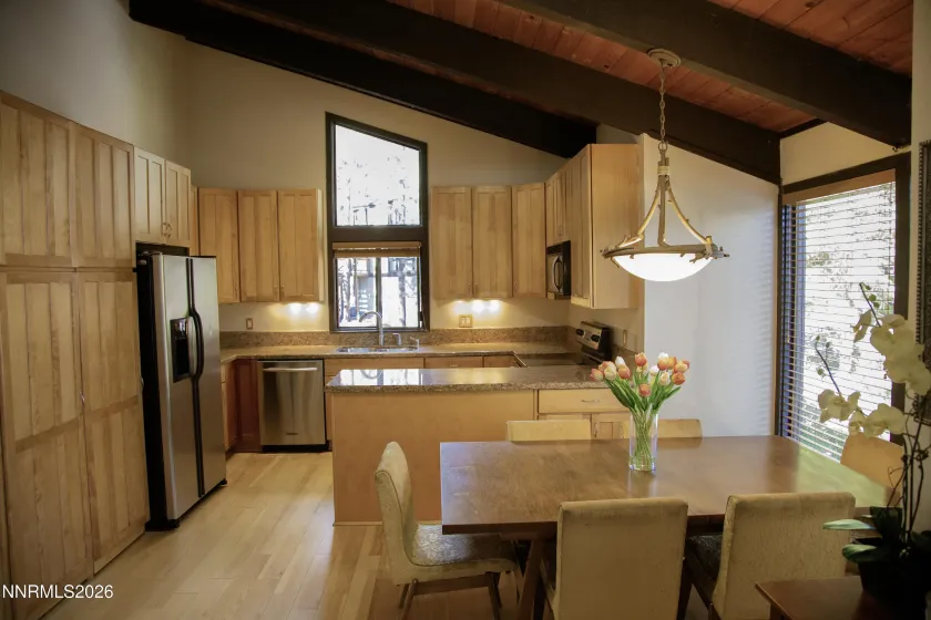 11 Manzanita, Stateline, Nevada 89449, 2 Bedrooms Bedrooms, ,1 BathroomBathrooms,Residential,Residential,Manzanita,0,260008348