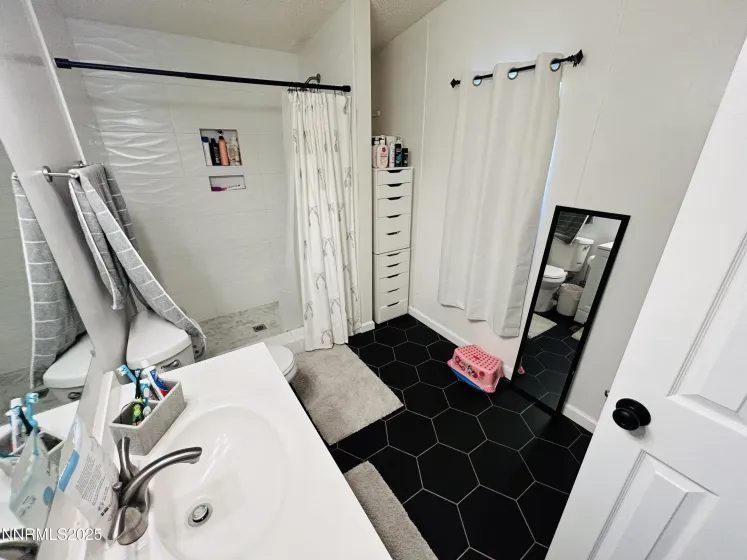 16 Stope, Dayton, Nevada 89403, 3 Bedrooms Bedrooms, ,2 BathroomsBathrooms,Residential,Residential,Stope,0,250051427