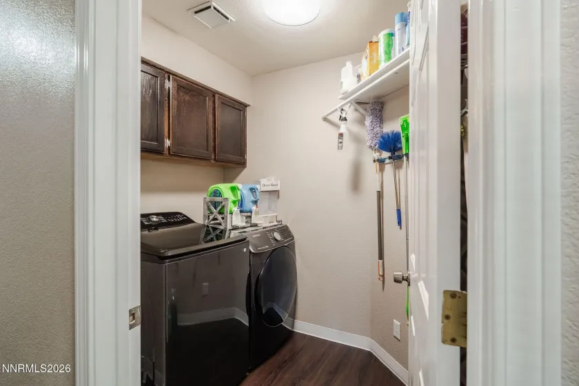 4860 Canyon Run, Sparks, Nevada 89436, 4 Bedrooms Bedrooms, ,3 BathroomsBathrooms,Residential,Residential,Canyon Run,0,260008364