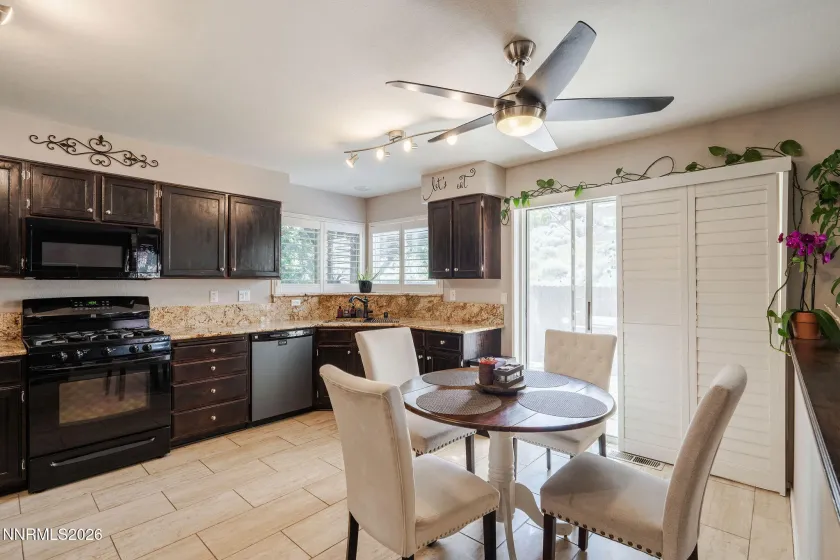 4860 Canyon Run, Sparks, Nevada 89436, 4 Bedrooms Bedrooms, ,3 BathroomsBathrooms,Residential,Residential,Canyon Run,0,260008364