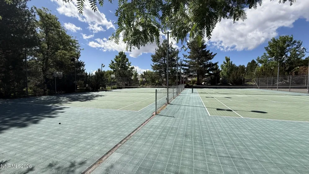6304 Meadow Creek, Reno, Nevada 89519, 3 Bedrooms Bedrooms, ,2 BathroomsBathrooms,Residential,Residential,Meadow Creek,0,260005037