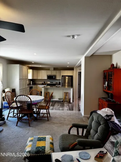206 Sweetwater, Yerington, Nevada 89447, 3 Bedrooms Bedrooms, ,2 BathroomsBathrooms,Residential,Residential,Sweetwater,0,260008373