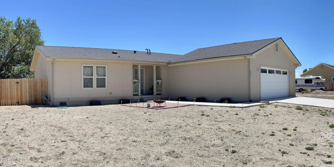 206 Sweetwater, Yerington, Nevada 89447, 3 Bedrooms Bedrooms, ,2 BathroomsBathrooms,Residential,Residential,Sweetwater,0,260008373