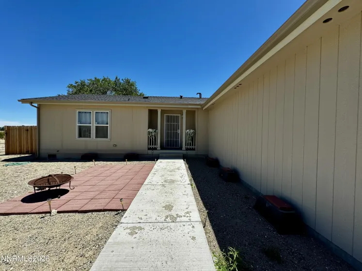 206 Sweetwater, Yerington, Nevada 89447, 3 Bedrooms Bedrooms, ,2 BathroomsBathrooms,Residential,Residential,Sweetwater,0,260008373