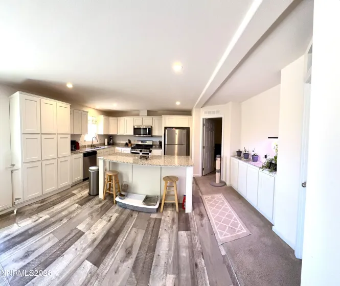 206 Sweetwater, Yerington, Nevada 89447, 3 Bedrooms Bedrooms, ,2 BathroomsBathrooms,Residential,Residential,Sweetwater,0,260008373